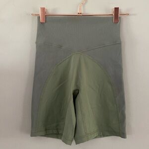 aerie offline goals bike short 7”